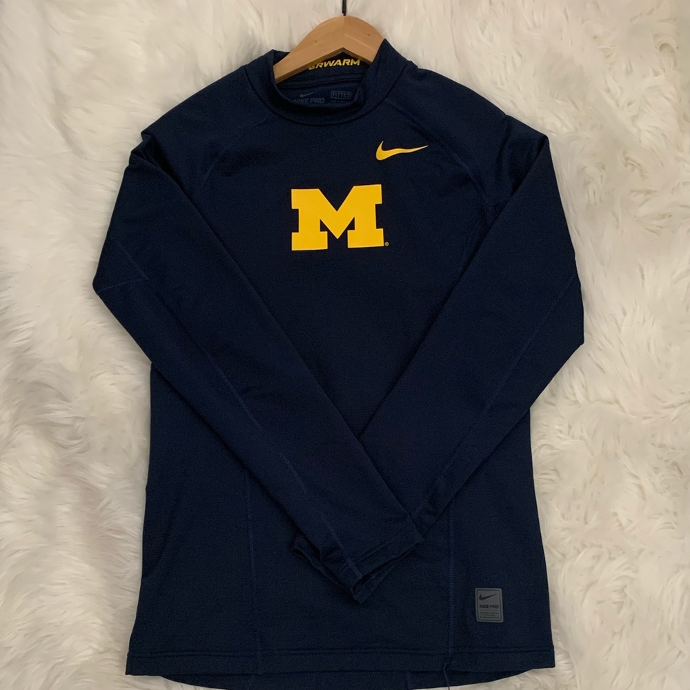 University of Michigan Nike Top